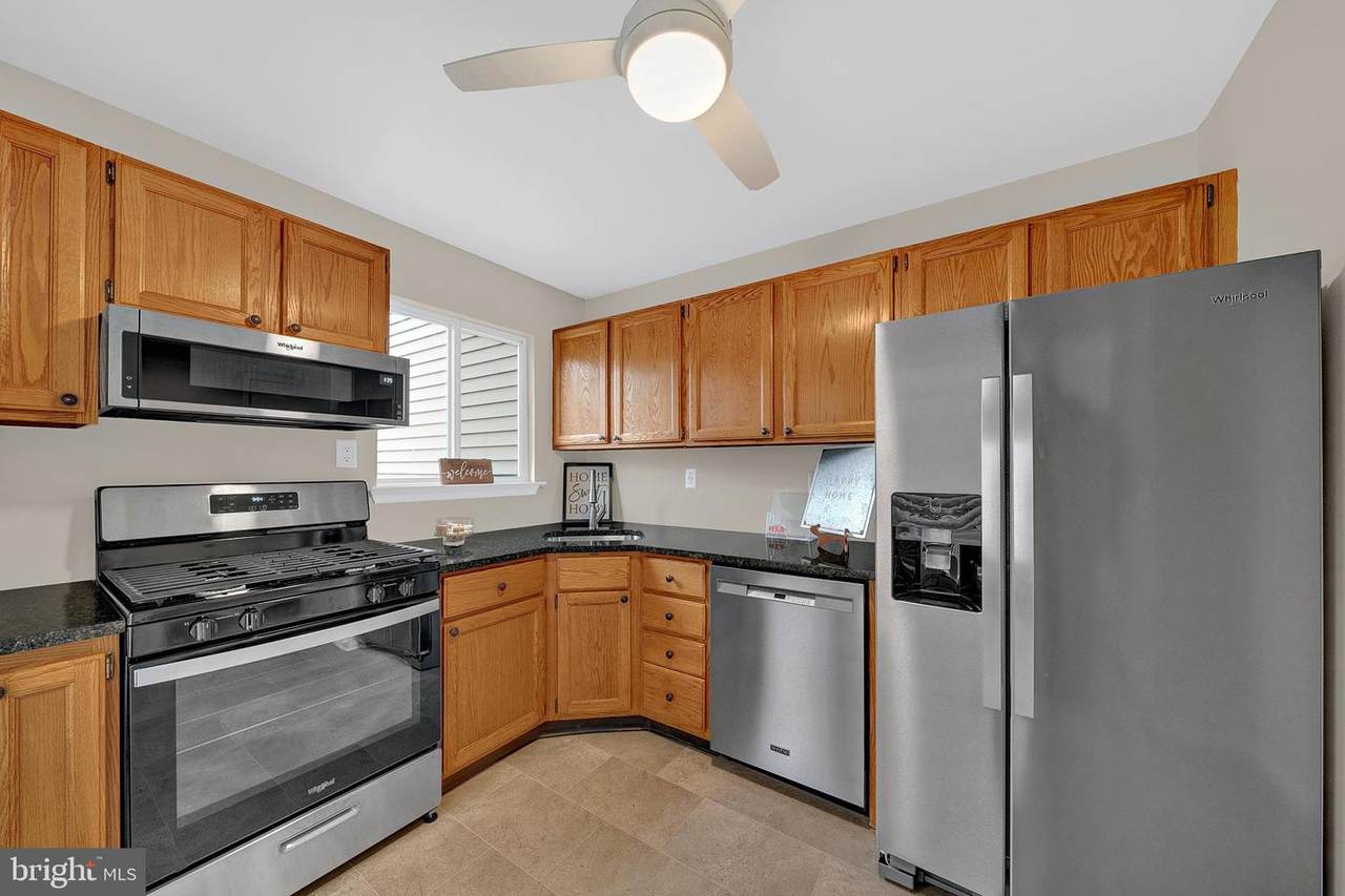 335 Silvia Street - Photo 1