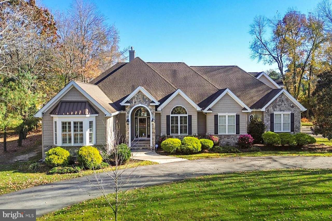 16 Parker Drive - Photo 1