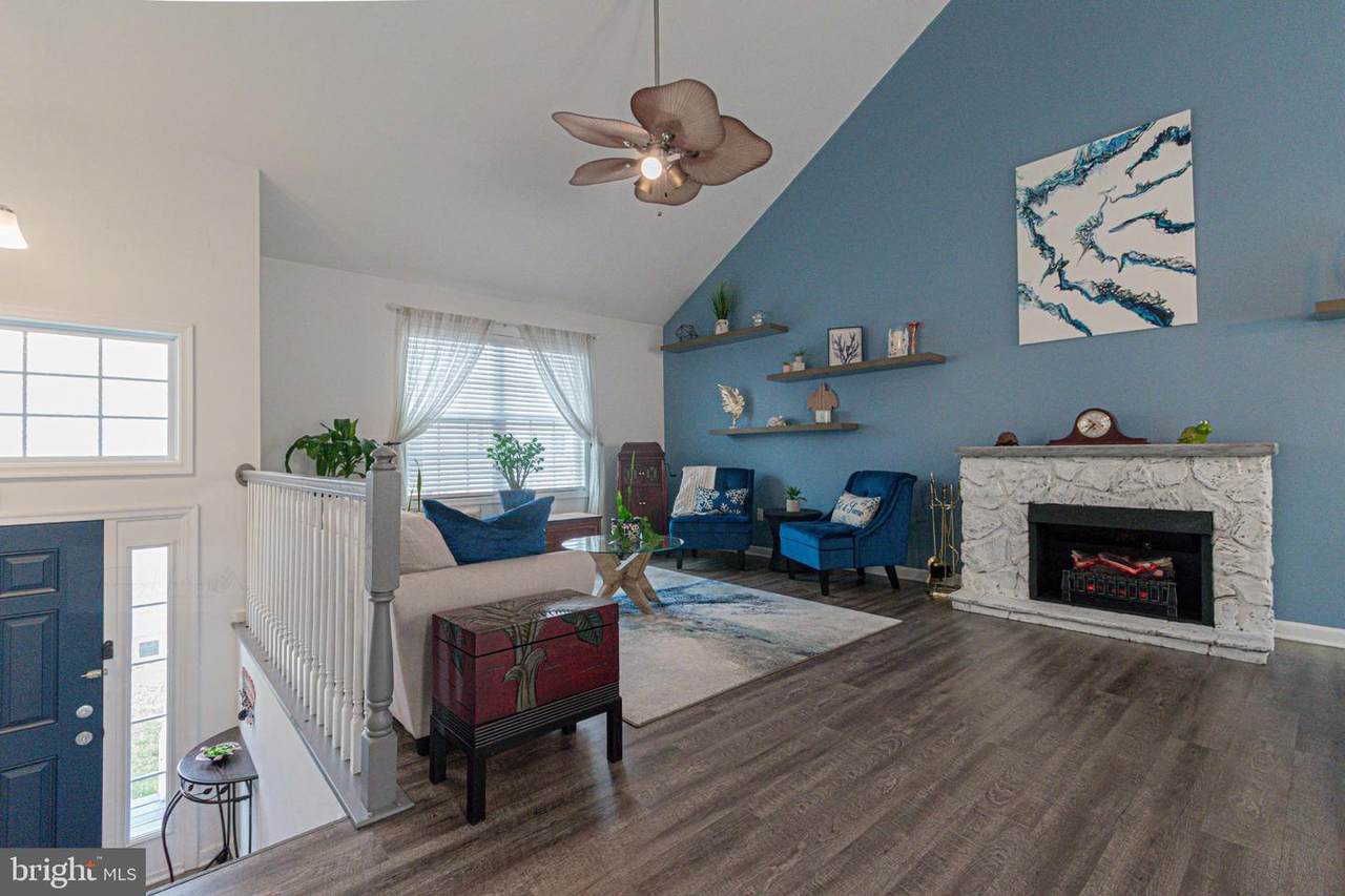 285 Wren Street - Photo 1