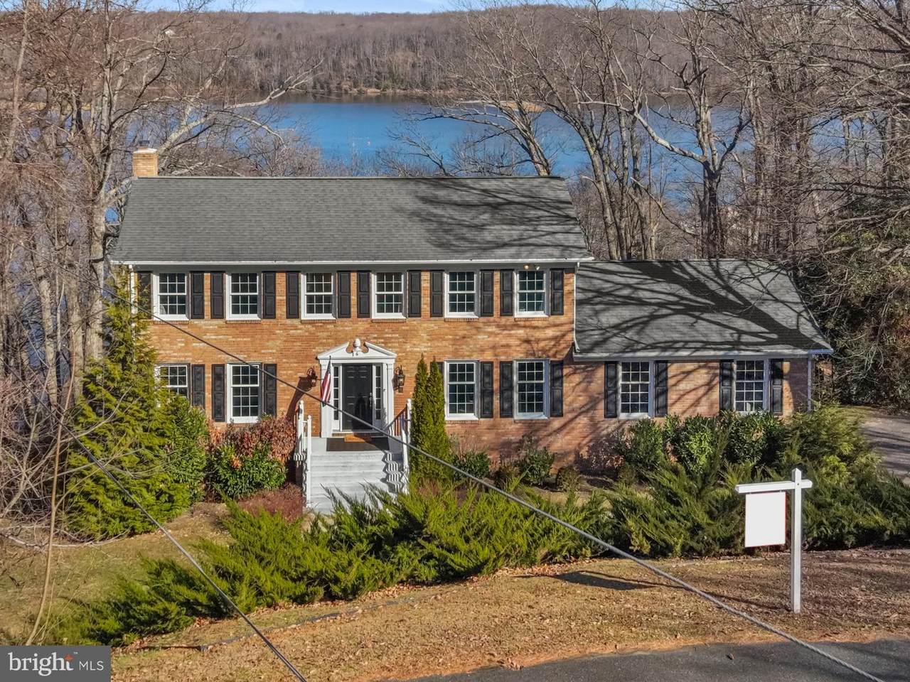 6 Skyview Court - Photo 1