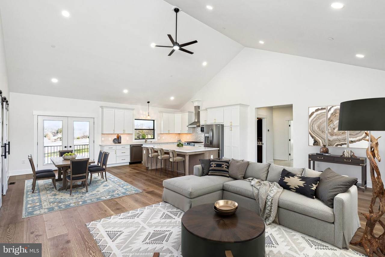 3651 Hanover Pike - Photo 1