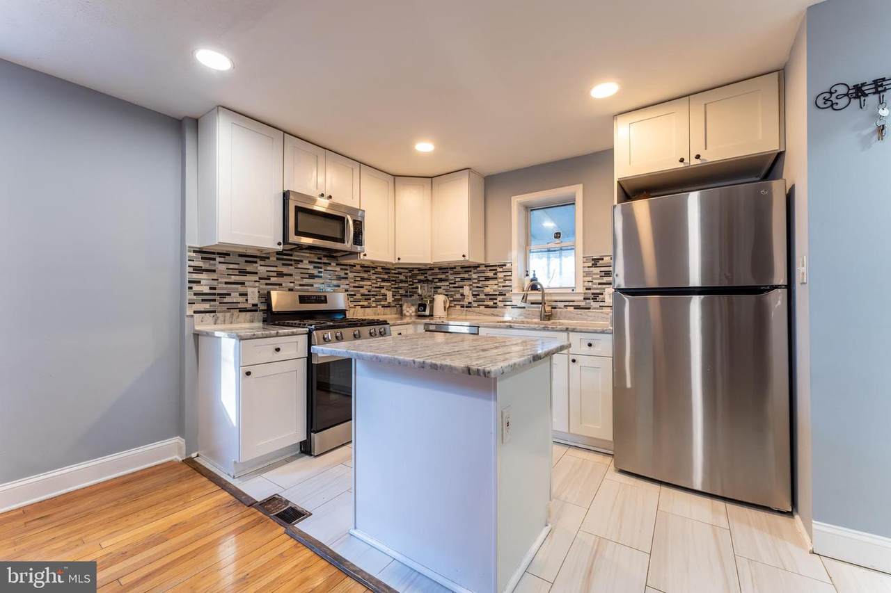 1914 Forest Park Avenue - Photo 1