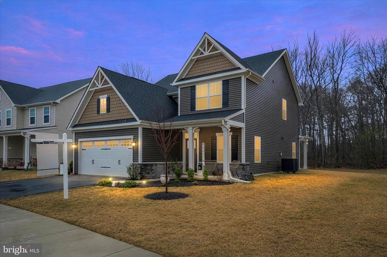 717 Pathfinder Circle - Photo 1