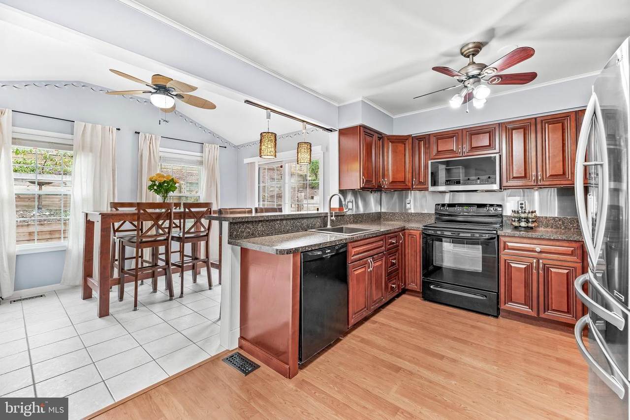 6309 Brookeview Court - Photo 1