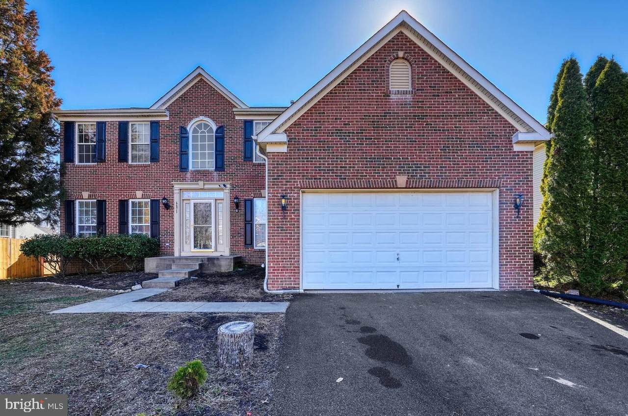 6671 Clarkes Meadow Drive - Photo 1