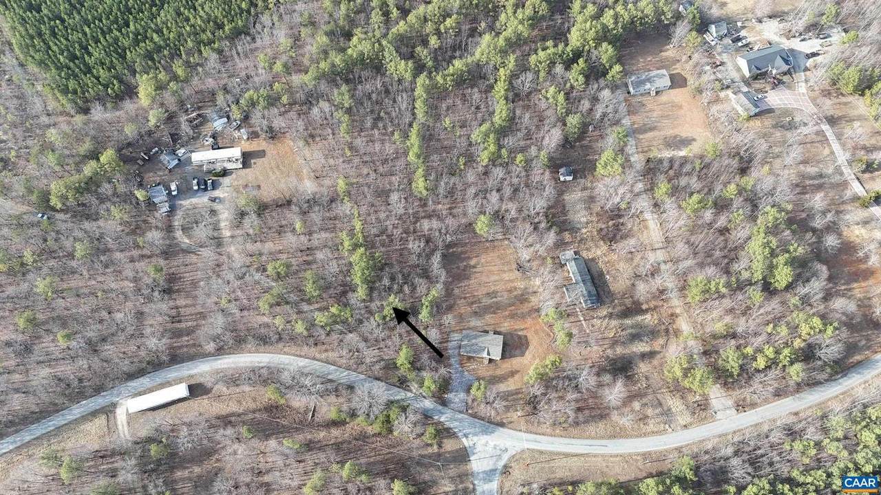 949 Austins Rd - Photo 1