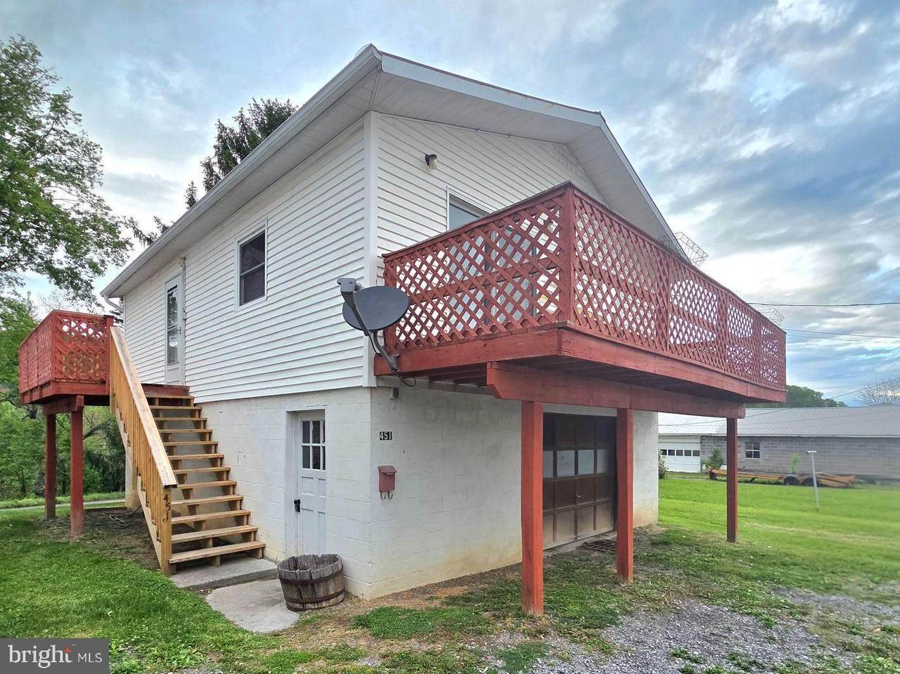 451 Harmison Lane - Photo 1