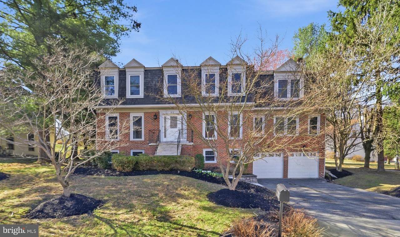 712 Brandon Green Drive - Photo 1