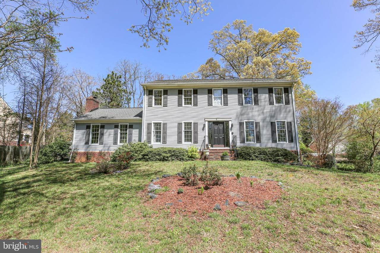 410 Collingwood Drive - Photo 1
