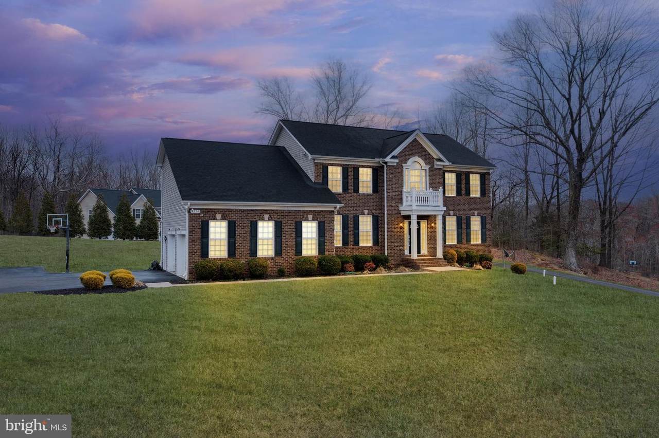 4554 Coachmans Path Court - Photo 1