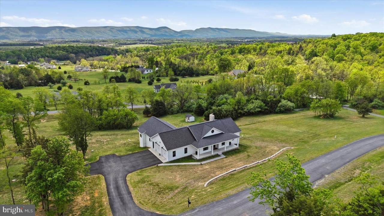 33 Kibo Ct - Photo 1