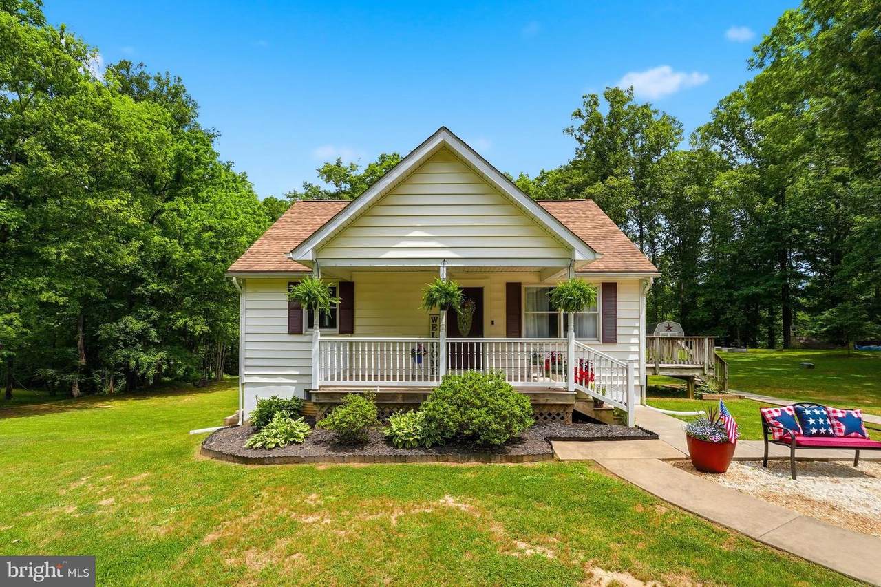 6235 Scottsville Road - Photo 1