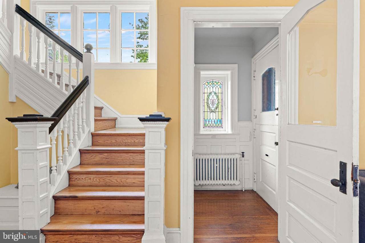 212 Chester Road - Photo 1