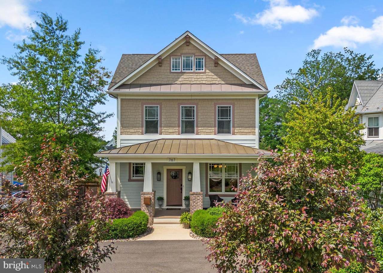 767 Monroe Street - Photo 1
