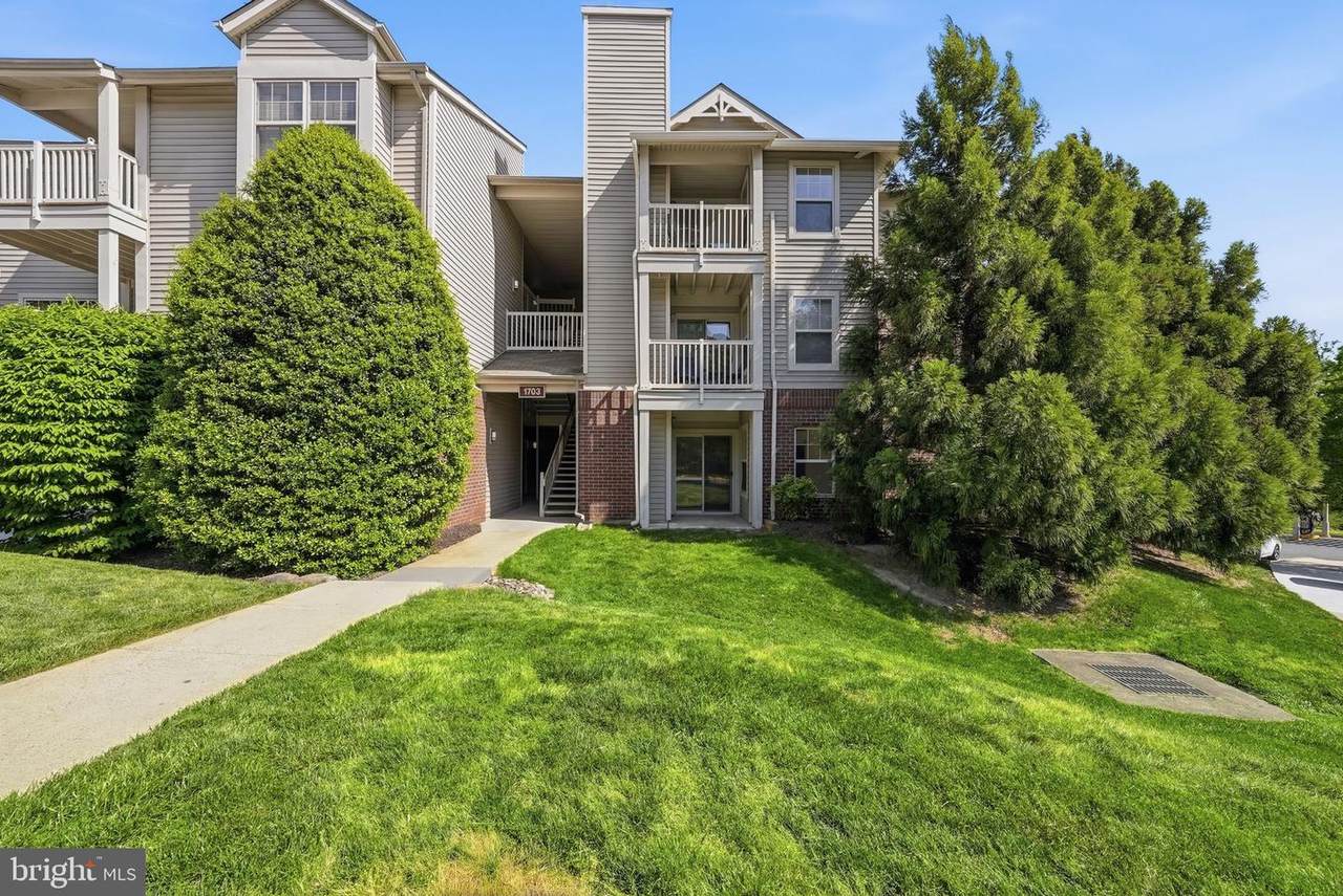1703 Ascot Way - Photo 1