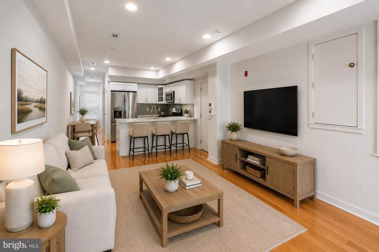 1437 Brown Street - Photo 1