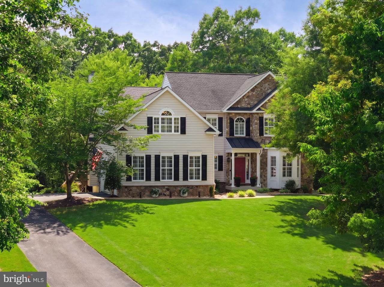 335 Gentle Breeze Circle - Photo 1