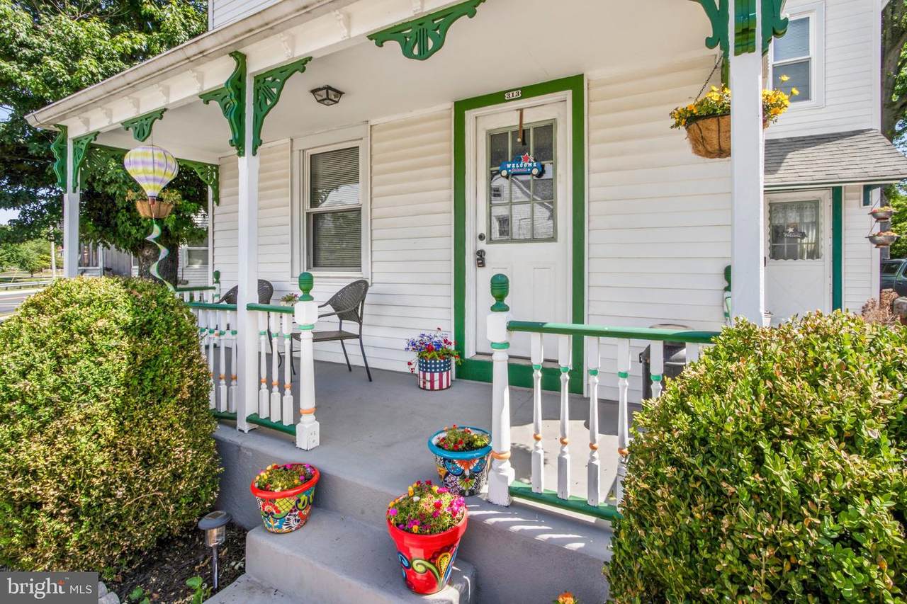 313 Main Street - Photo 1