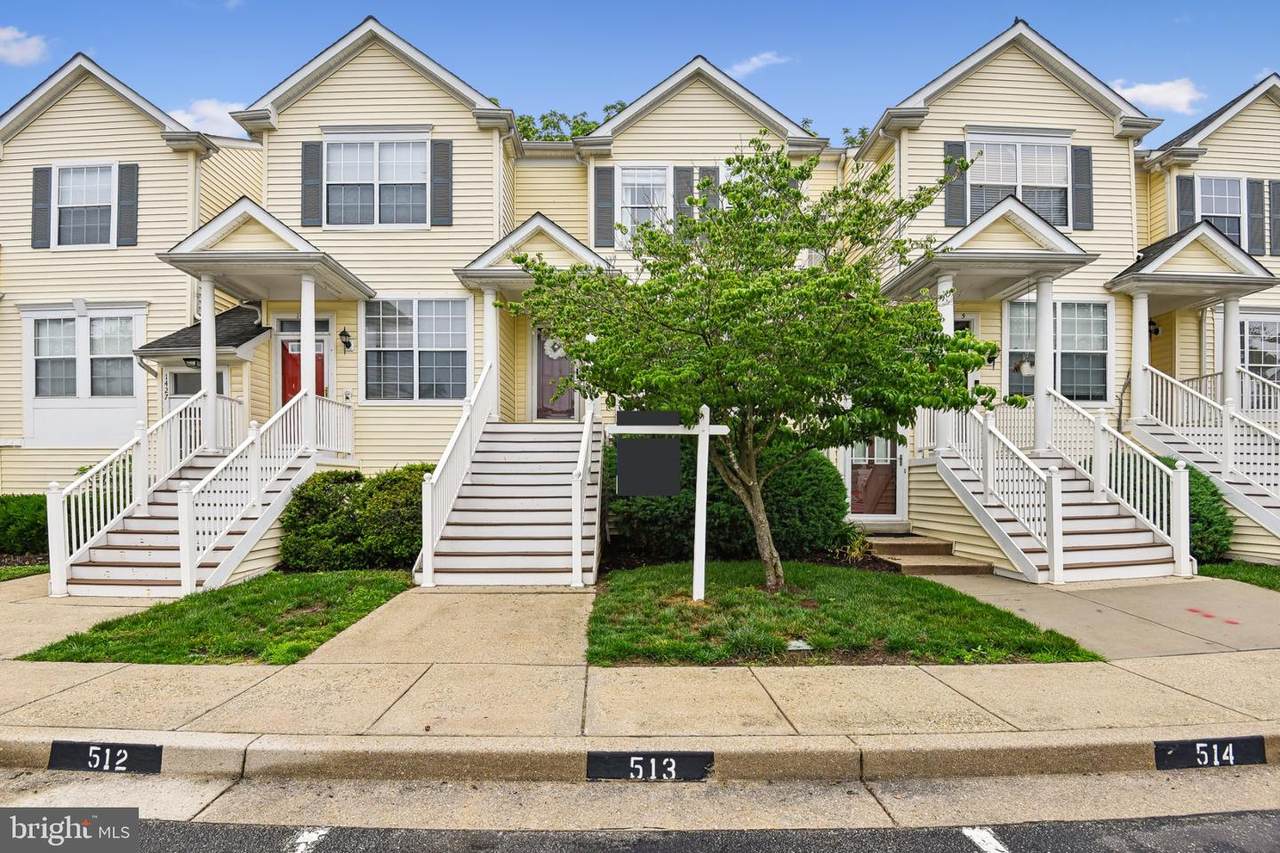 1431 Nestlewood Court - Photo 1