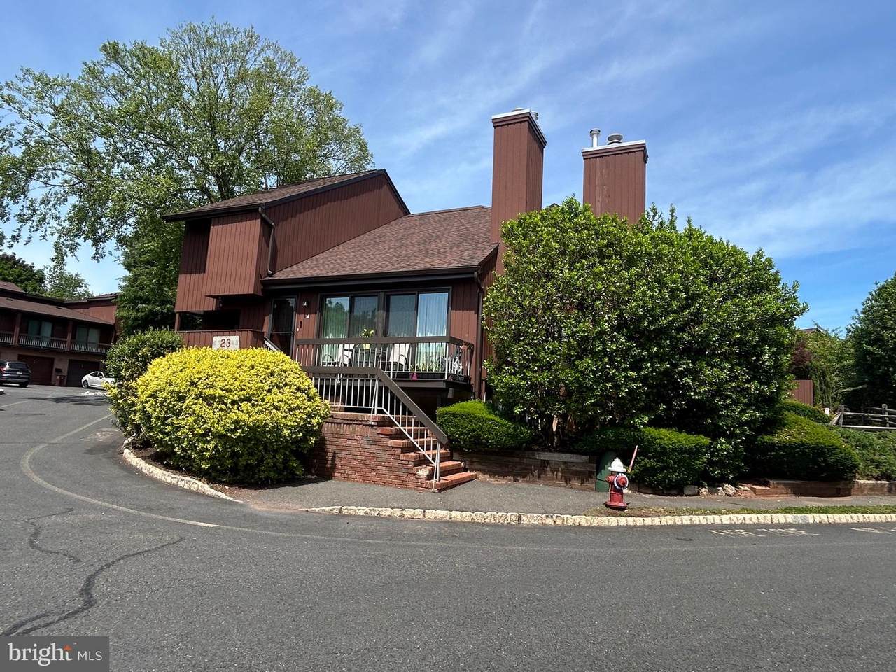 23 Bloomingdale Drive - Photo 1
