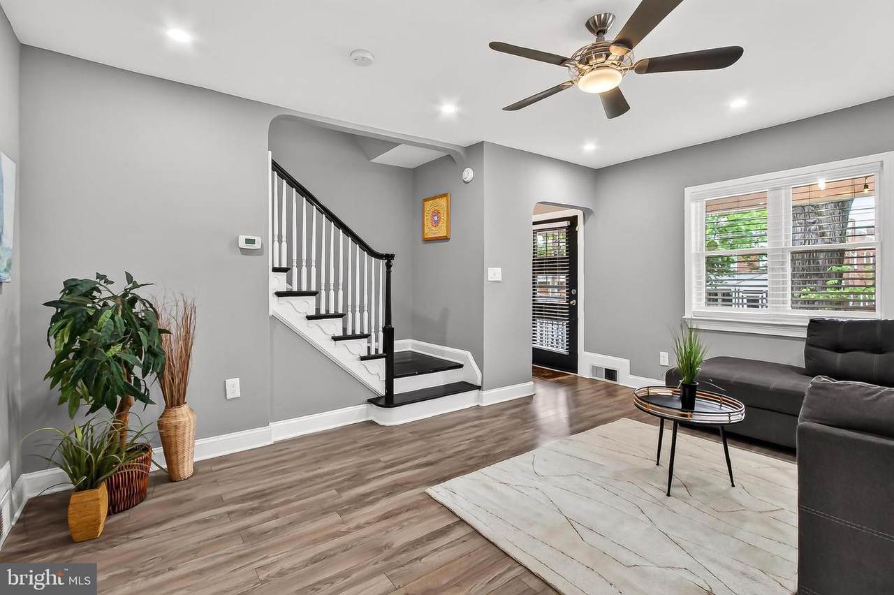 4627 12TH Street - Photo 1
