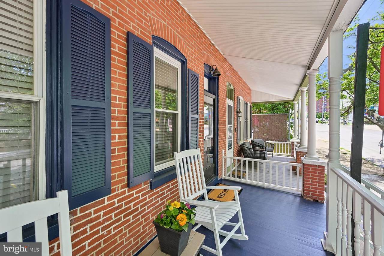 1208 Dupont Street - Photo 1