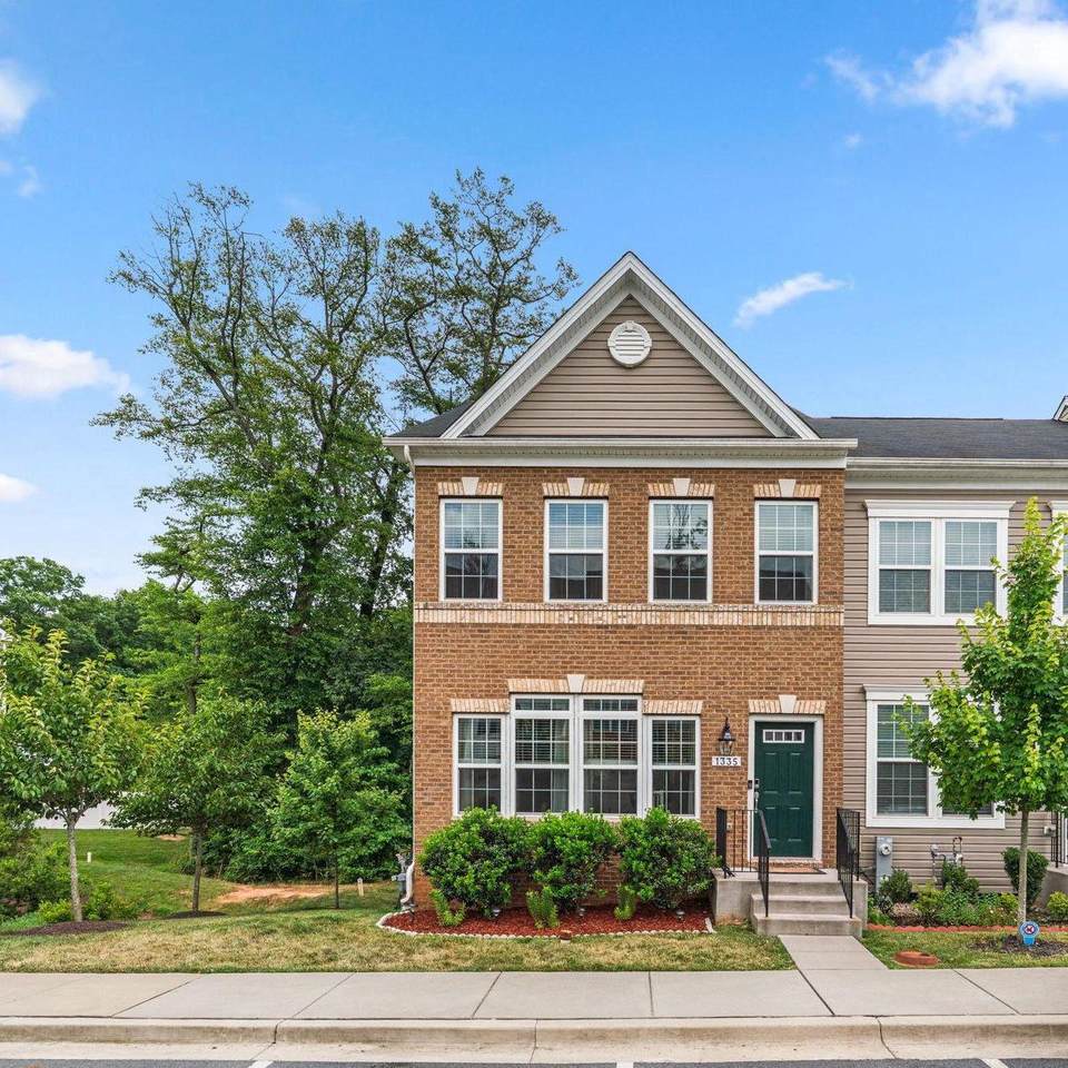 1335 Hawthorn Drive - Photo 1