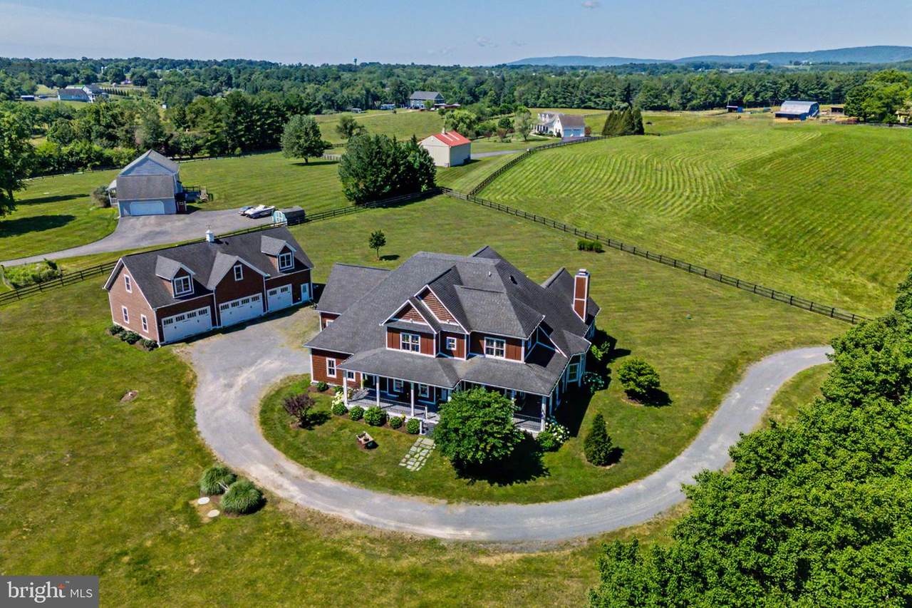 16081 Purcellville Road - Photo 1