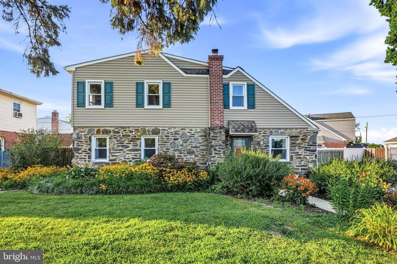 732 Cricket Lane - Photo 1