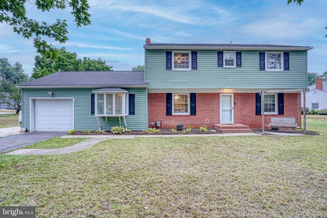 103 Fairfield Drive - Photo 1