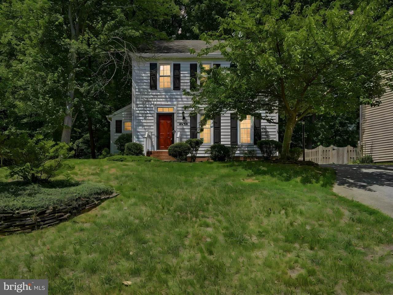 4406 Ridgewood Court - Photo 1