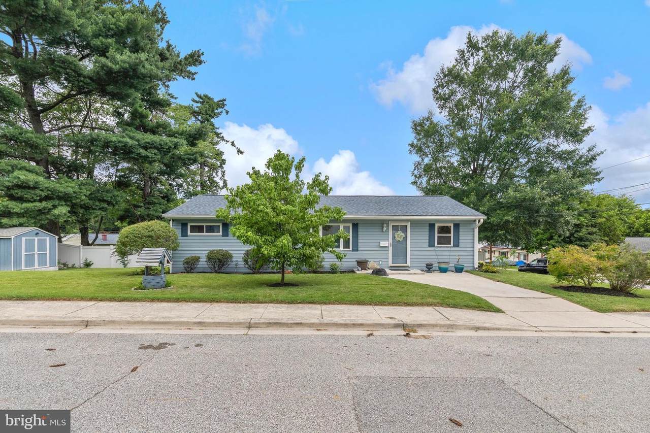1013 Guy Drive - Photo 1