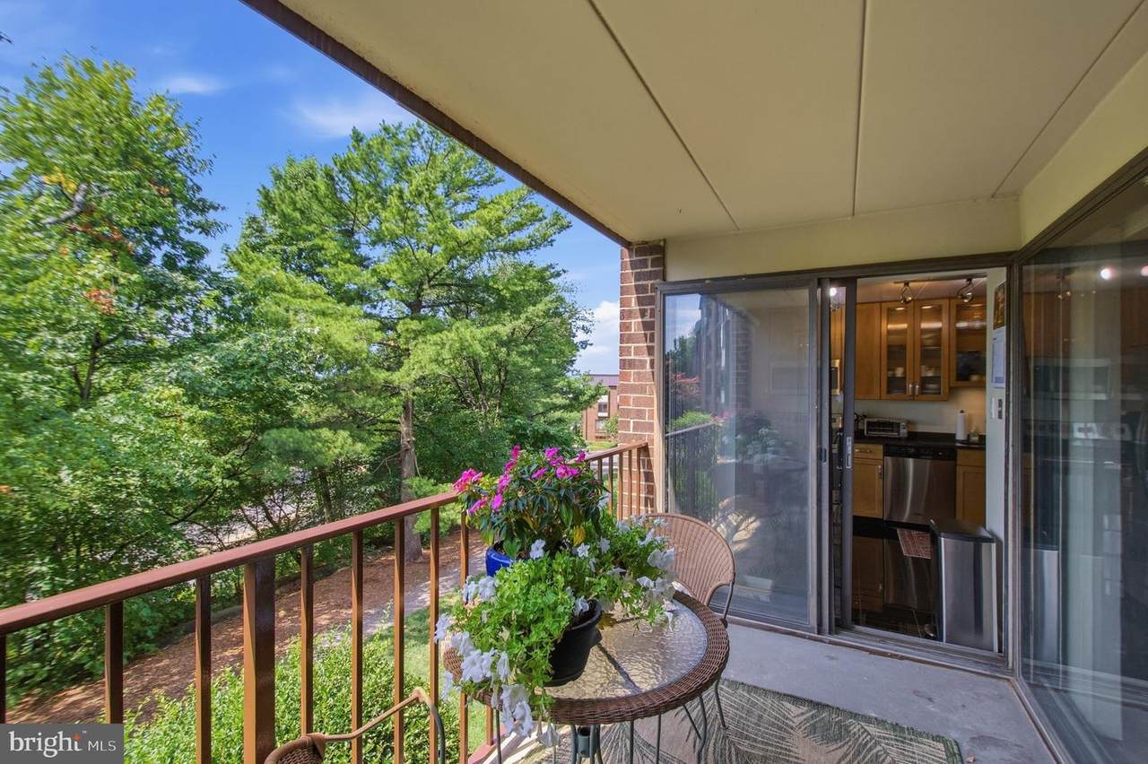 106 Roberts Lane - Photo 1