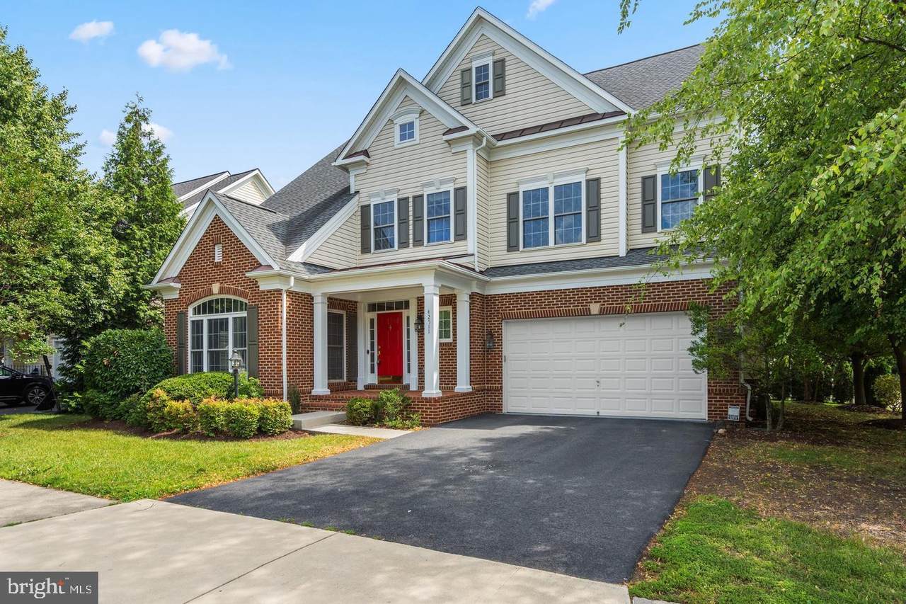 42511 Meridian Hill Drive - Photo 1