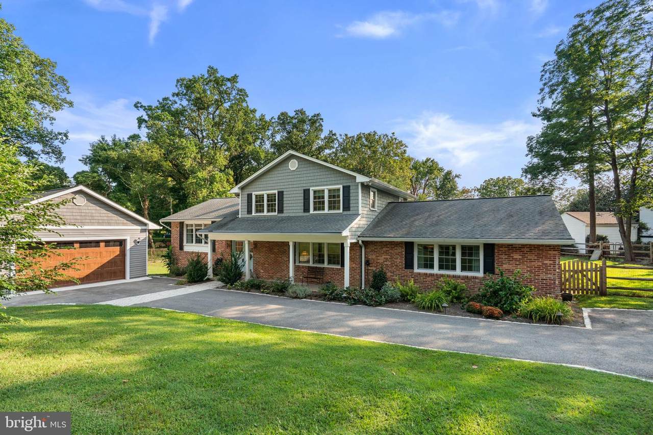 384 Eagle Hill Road - Photo 1