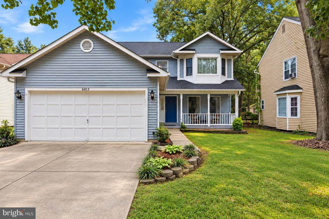 6013 Harbor Seal Court - Photo 1