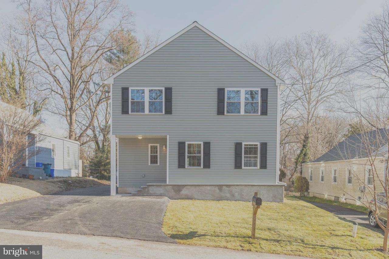 553 Fairview Avenue - Photo 1