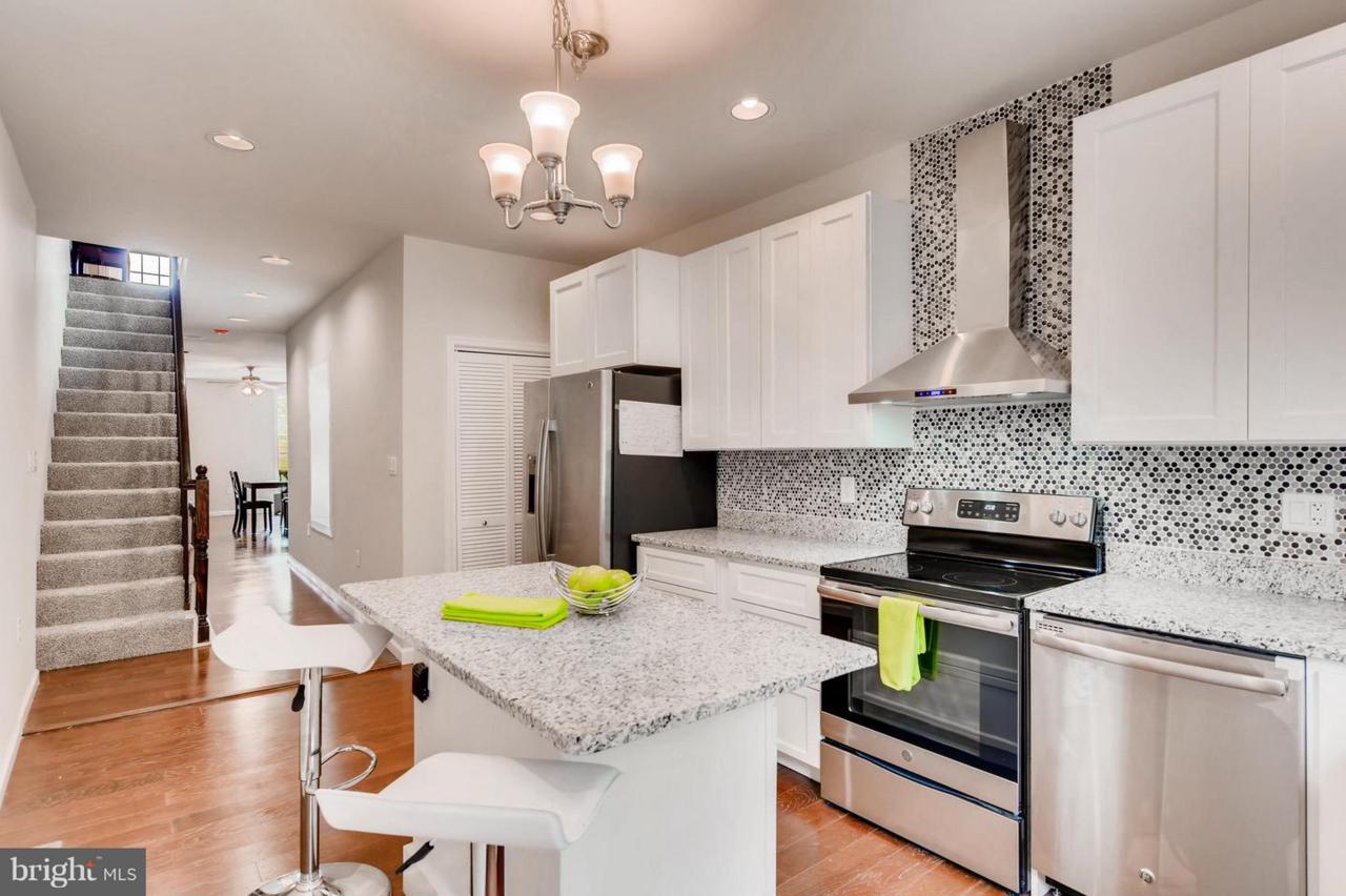 1427 Eager Street - Photo 1