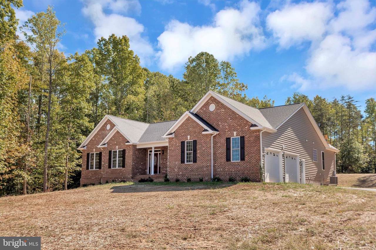 7504 Stonegate Manor Drive - Photo 1 7504 Stonegate Manor Drive - Photo 1