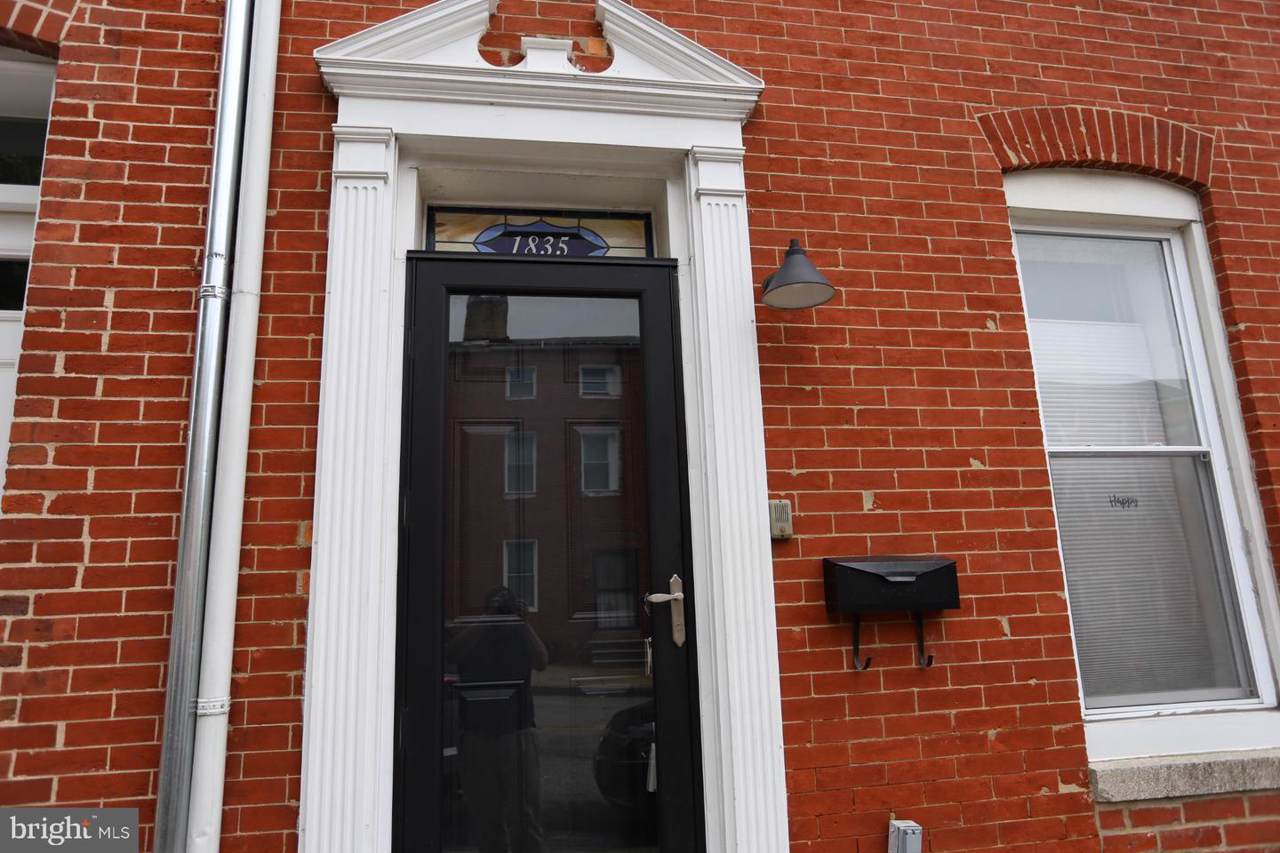 1835 Lombard Street - Photo 1