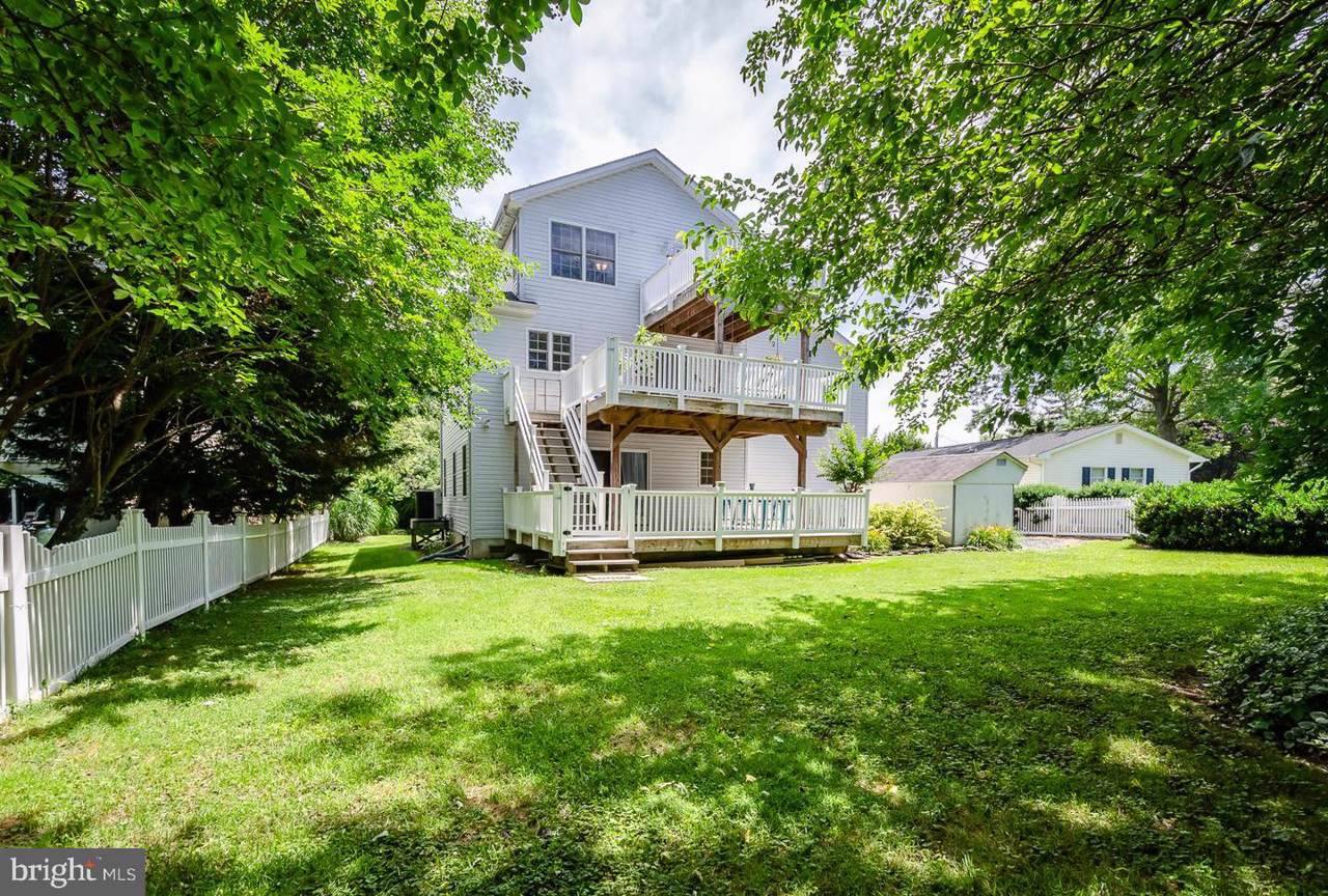422 Wallman Way - Photo 1