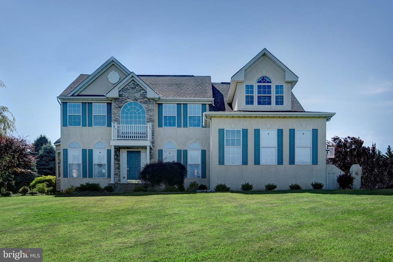 63 Grey Fox Drive - Photo 1