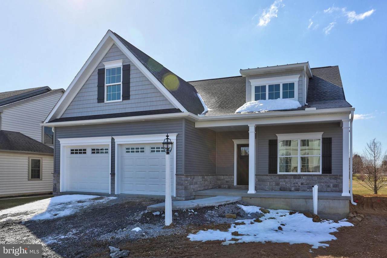 100 Lakeside Crossing - Photo 1