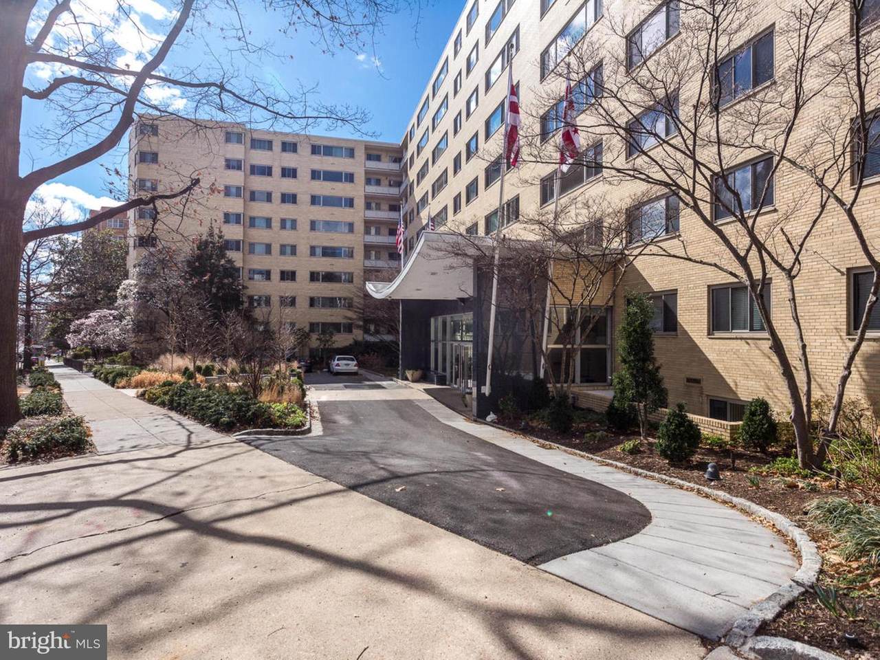 4600 Connecticut Avenue - Photo 1