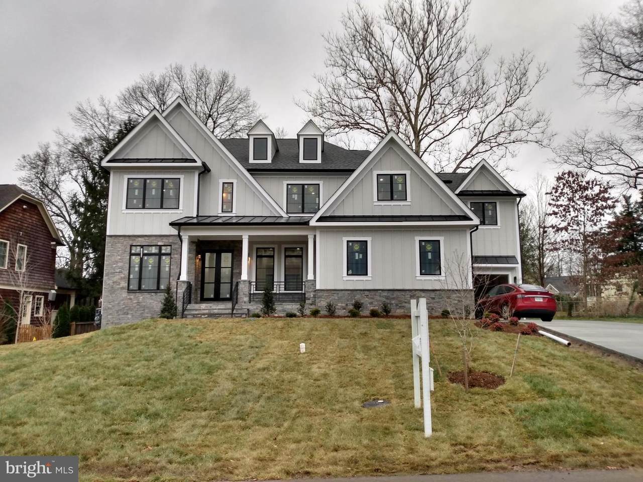 7103 Elizabeth Drive - Photo 1