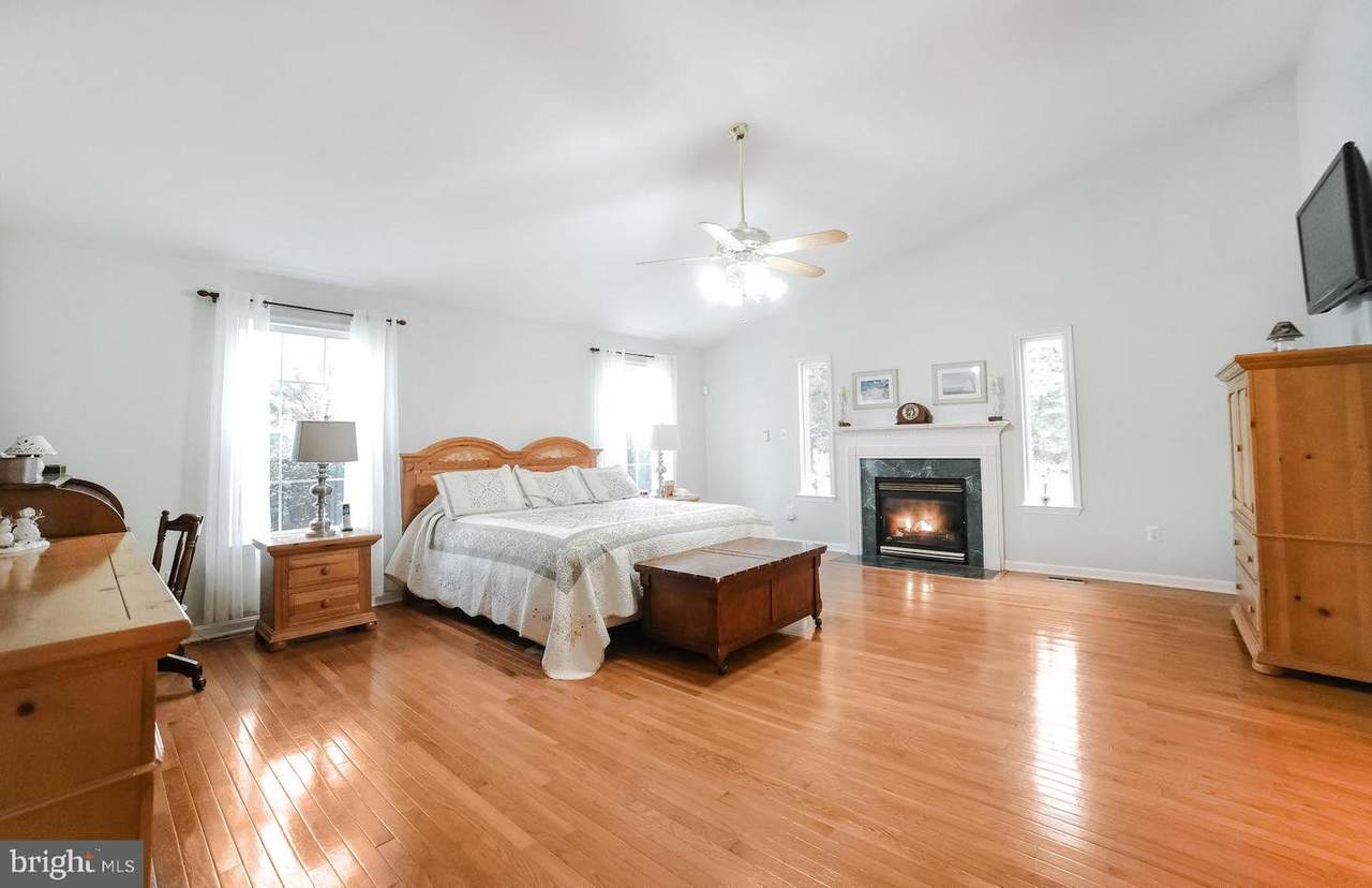 5745 Labrador Place - Photo 1