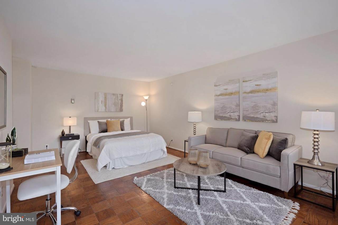 1420 N Street - Photo 1