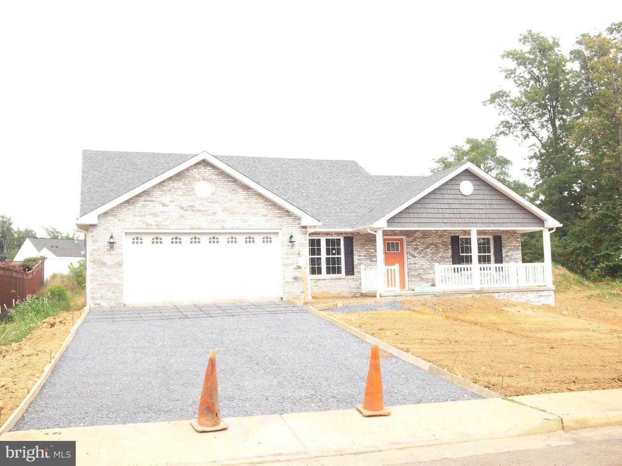 1162 Happy Ridge Drive - Photo 1