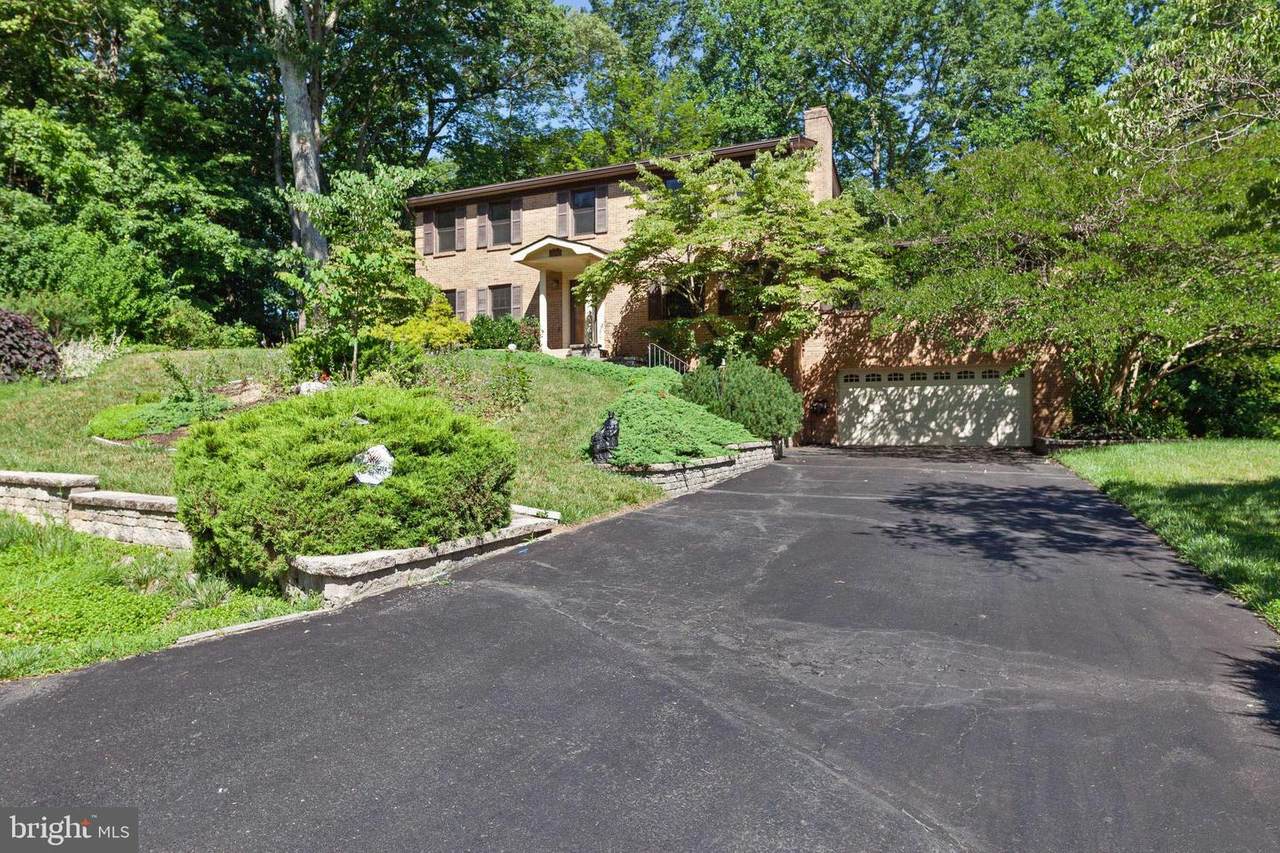 3208 Shoreview Road - Photo 1