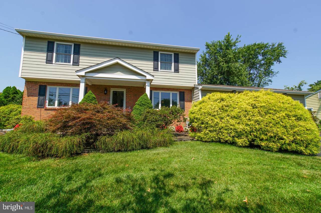 317 Glenn Avenue - Photo 1
